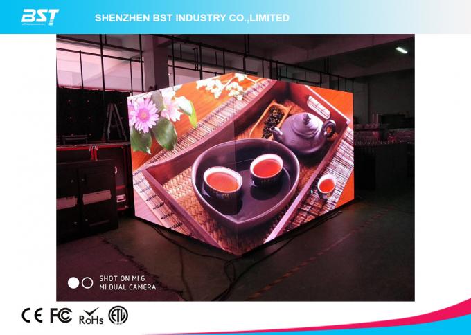 HD Cube Indoor Advertising LED Display 4 Pixel Pitch Seamless Splicing For Restaurant 5