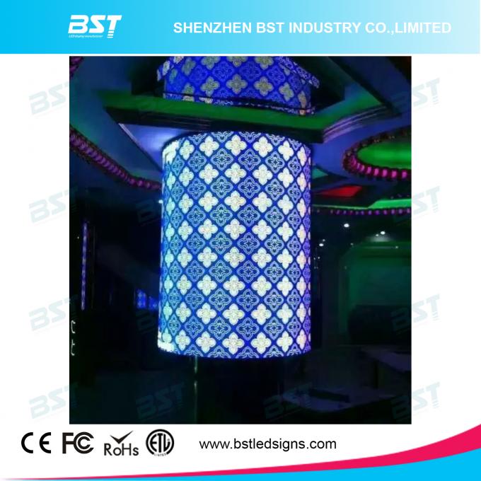 Electronic P4 Curved Indoor Advertising LED Display 100000 Hours Lifetime For Big Mall 3
