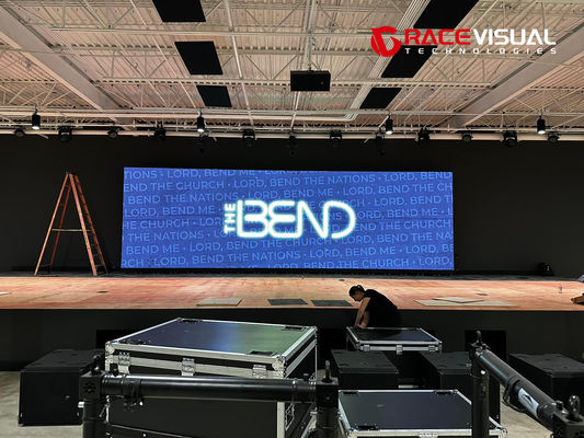 500x500mm Panel CCC/CE Certified LED Video Wall 28W 160° Viewing Angle Custom Configurations Auto-Lock Syste