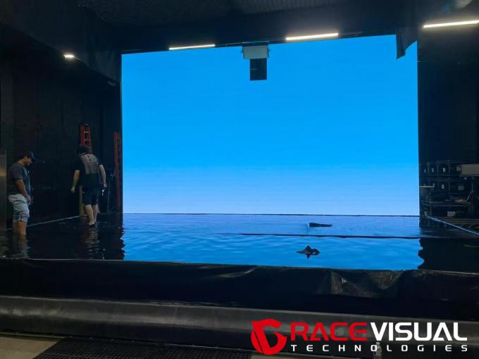 P2.9 / P3.9 Indoor Rental LED Screen 7680HZ Full Color 500x1000mm IP40 1