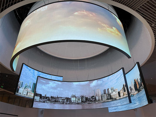 Customized P4 Curved LED Video Wall Indoor Eye-Catching Advertising LED Screens